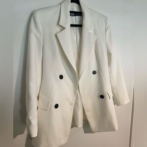 Zara White Blazer - Size Medium